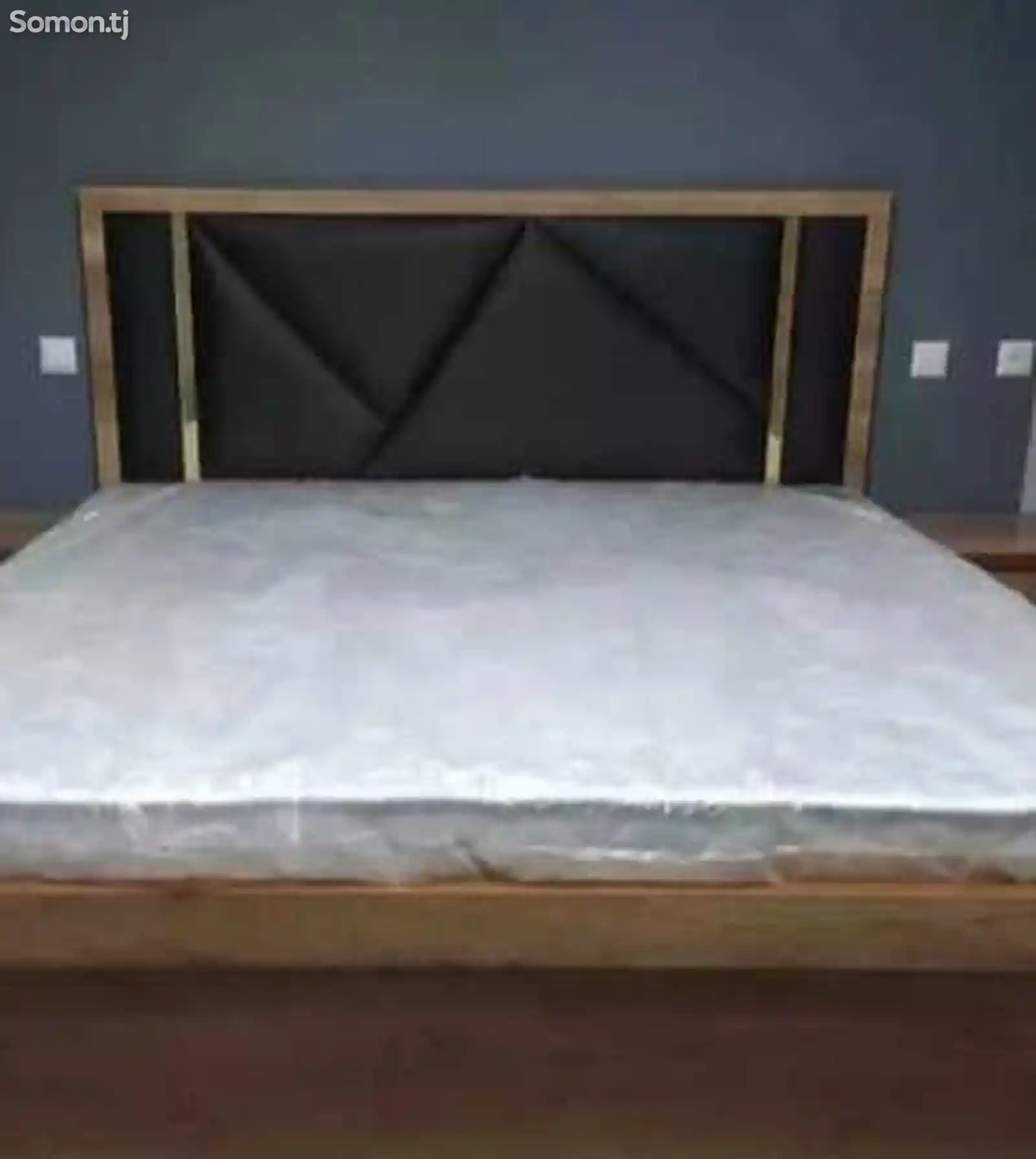 Кровать 1018