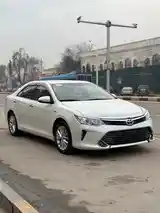 Toyota Camry, 2016-3