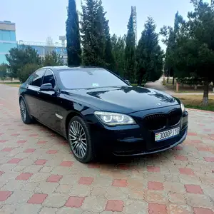 BMW 7 series, 2011