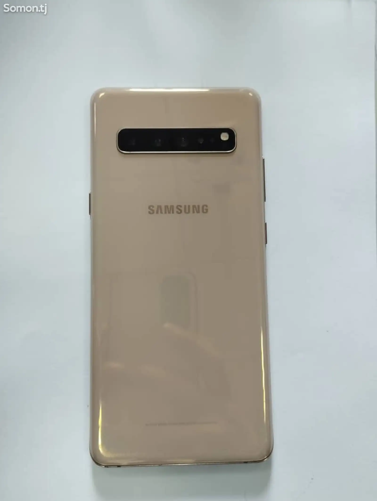 Samsung Galaxy S10 5G-1