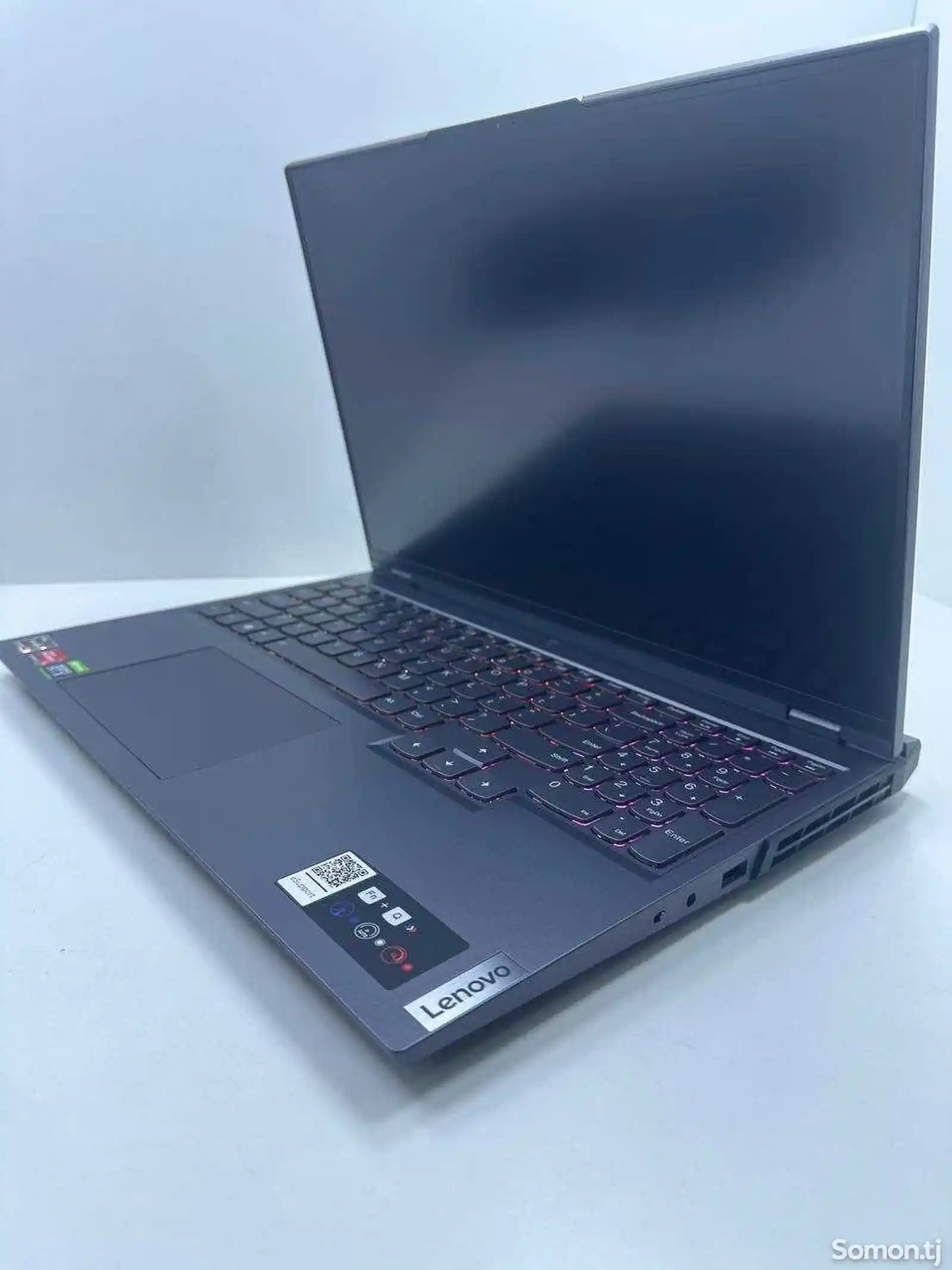 Ноутбук Lenovo Legion 5 Pro Amd Ryzen 7-6800H with Radeon Graphics-2