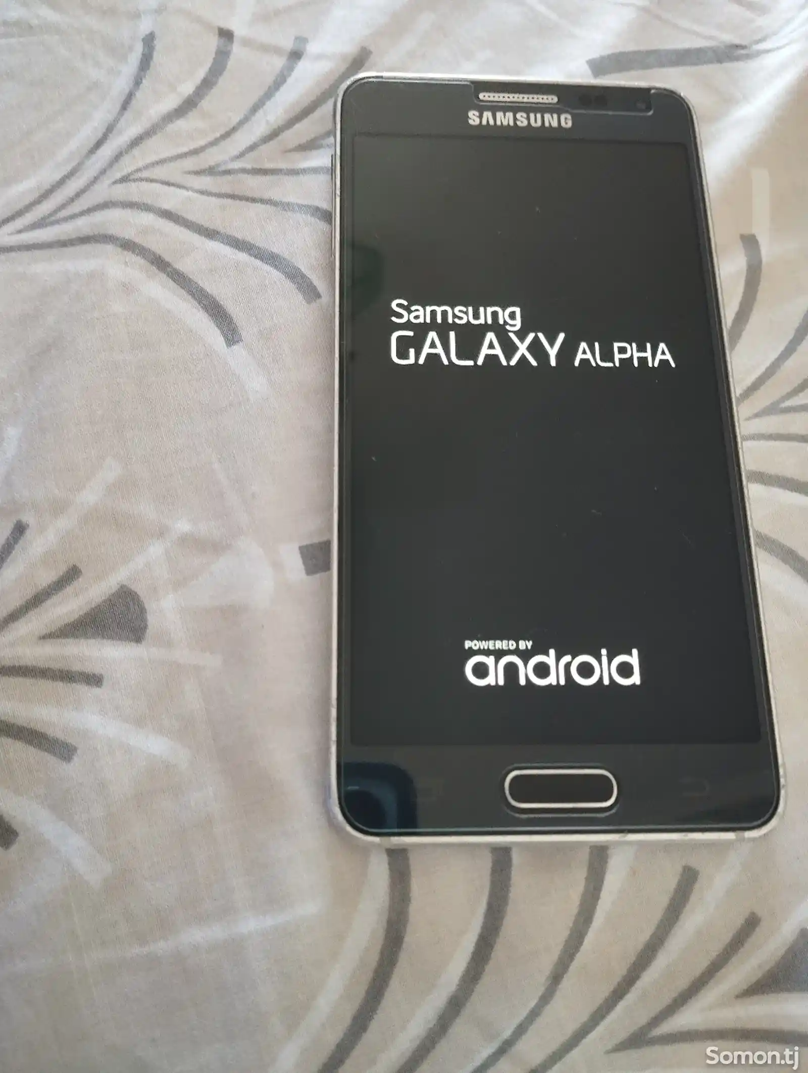 Samsung Galaxy Alpha 32gb Vietnam-1