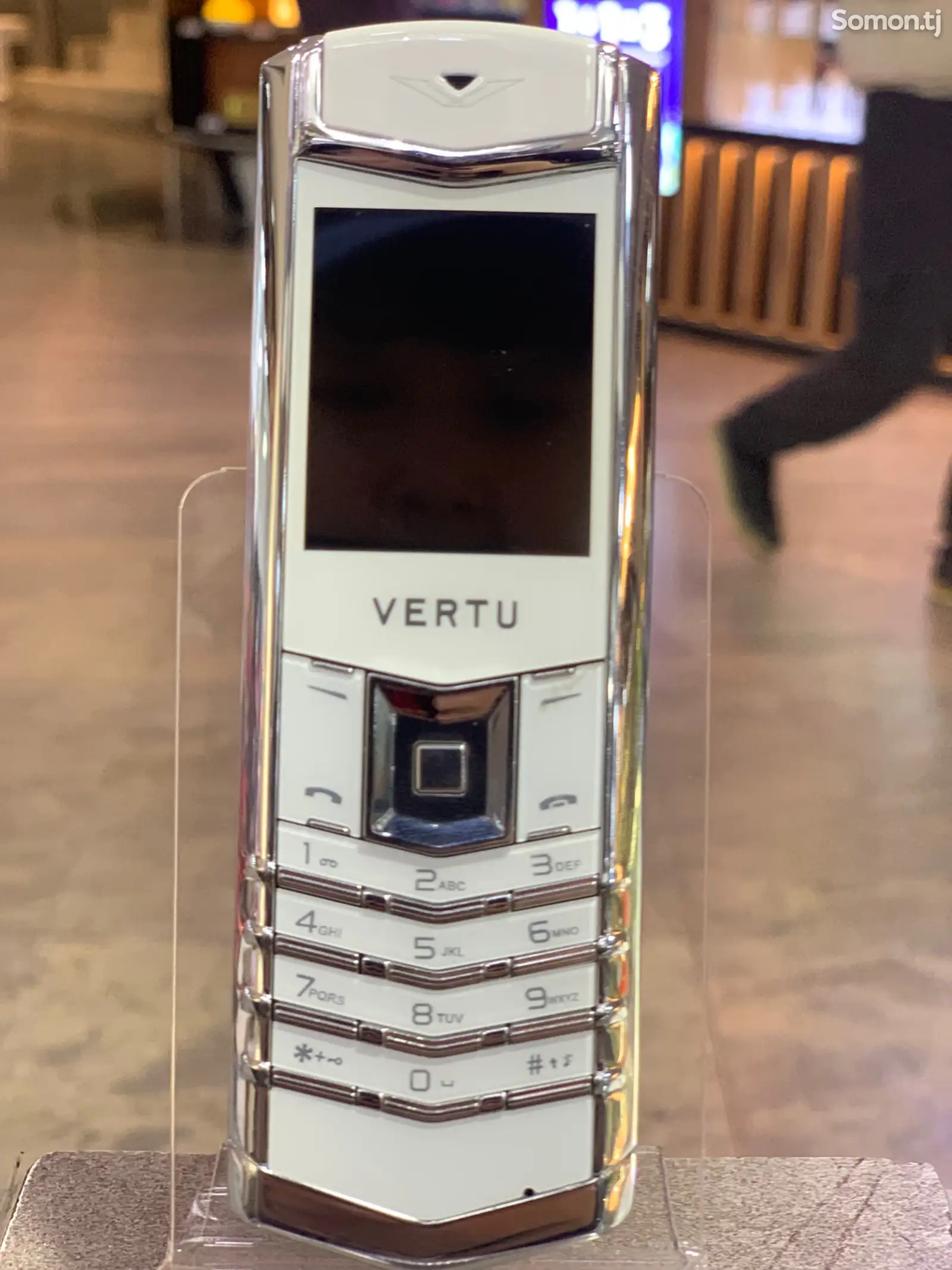 Телефон Vertu