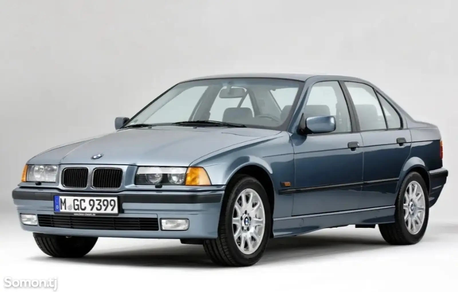 Боковое стекло BMW 3 E36