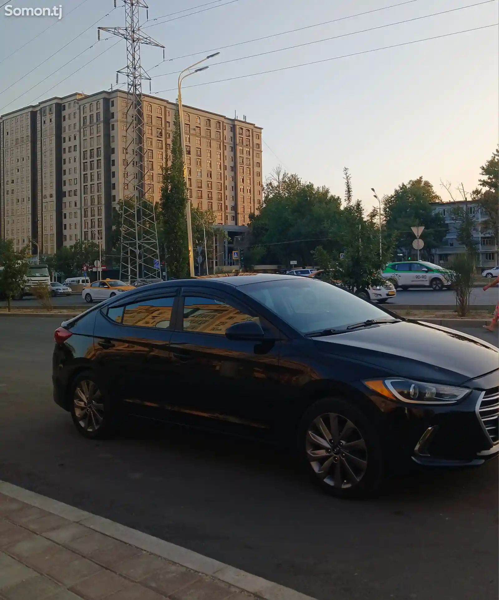 Hyundai Elantra, 2017-4