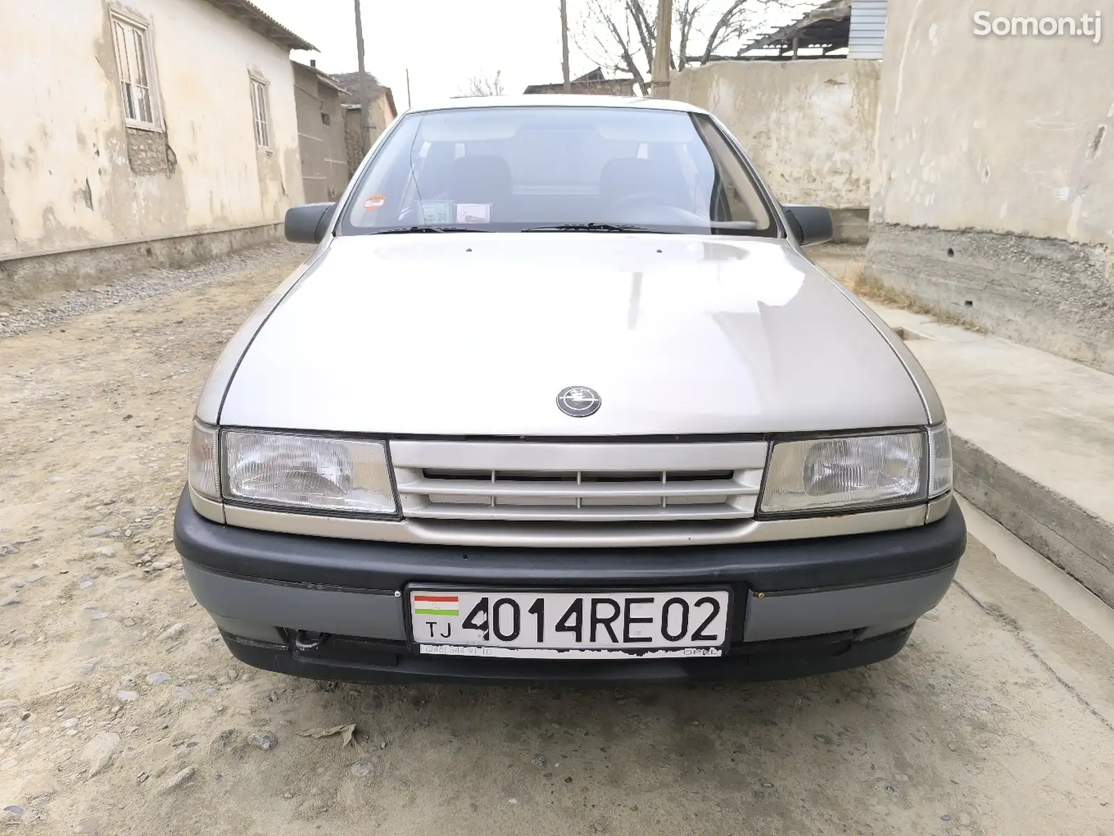 Opel Vectra A, 1992-1