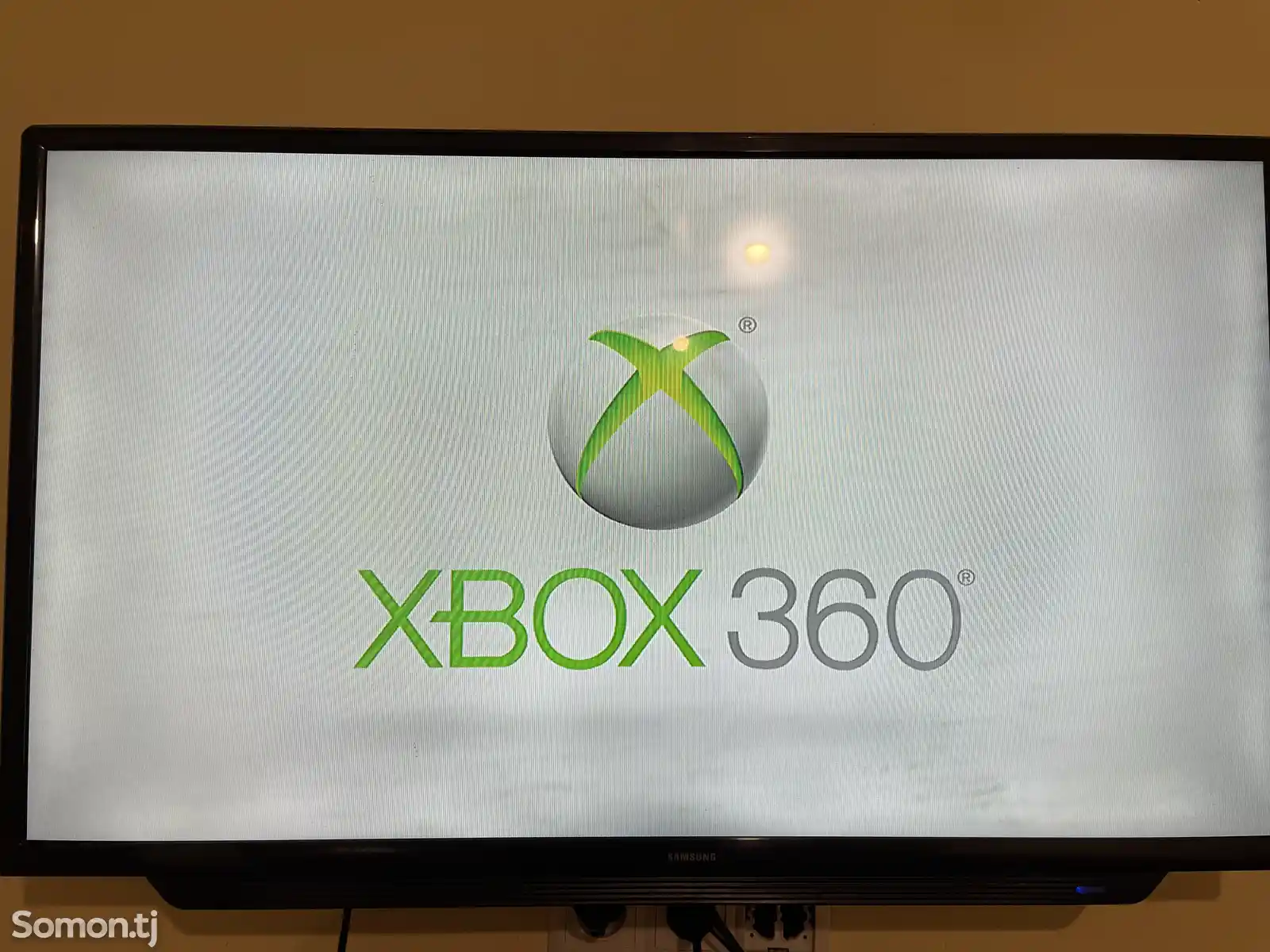 Игровая приставка Xbox 30-7