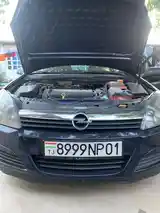 Opel Astra H, 2006-8