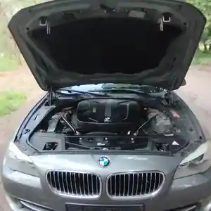 BMW M5, 2011