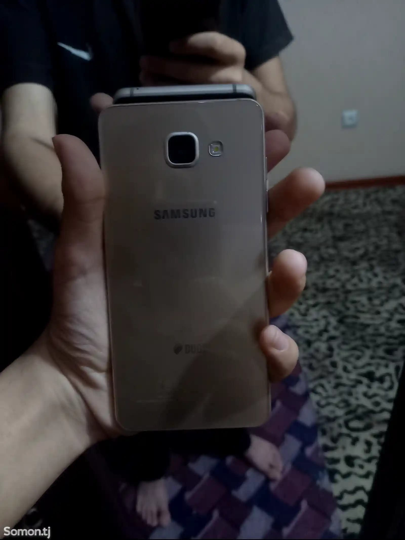 Samsung Galaxy А5 gold
