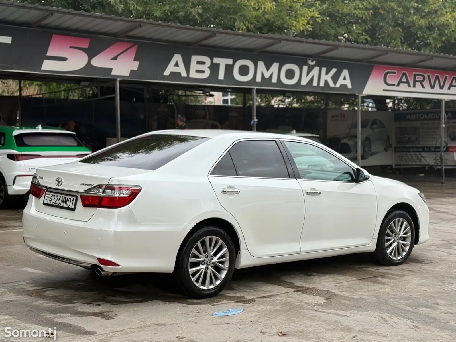 Toyota Camry, 2015-3