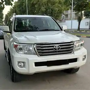 Toyota Land Cruiser, 2014