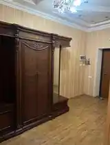 3-комн. квартира, 8 этаж, 100м², И. Сомони-2