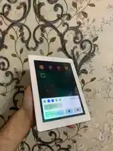 Планшет Apple iPad 4-5