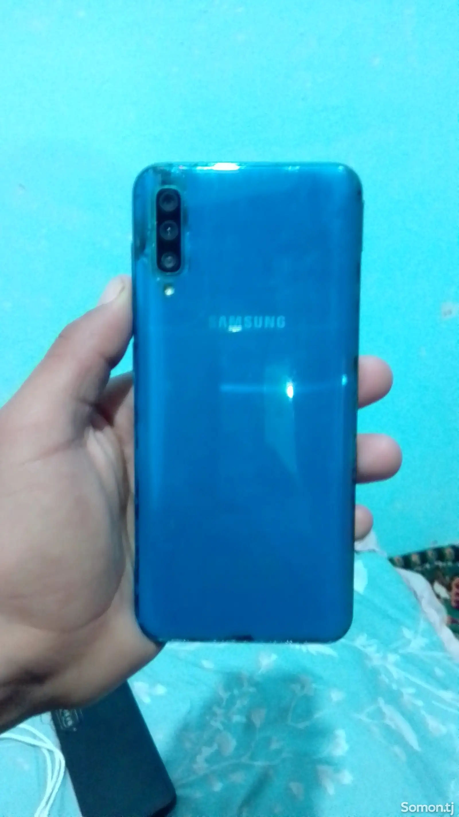 Samsung Galaxy A50-1