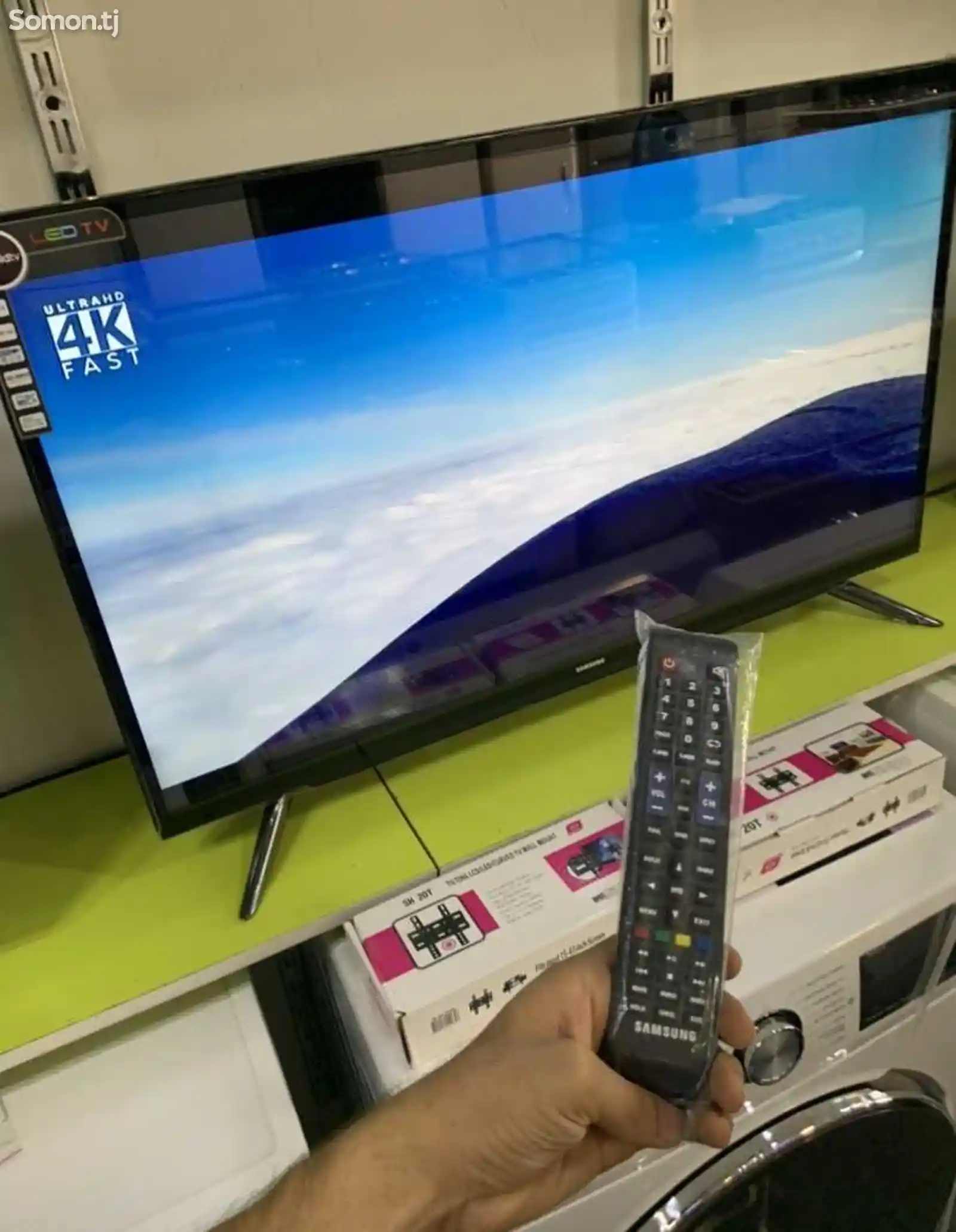 Телевизор Samsung 35 smart-1