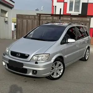 Opel Zafira, 2004