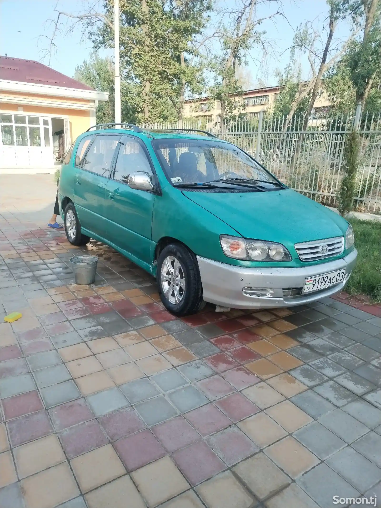 Toyota Ipsum, 1998-8