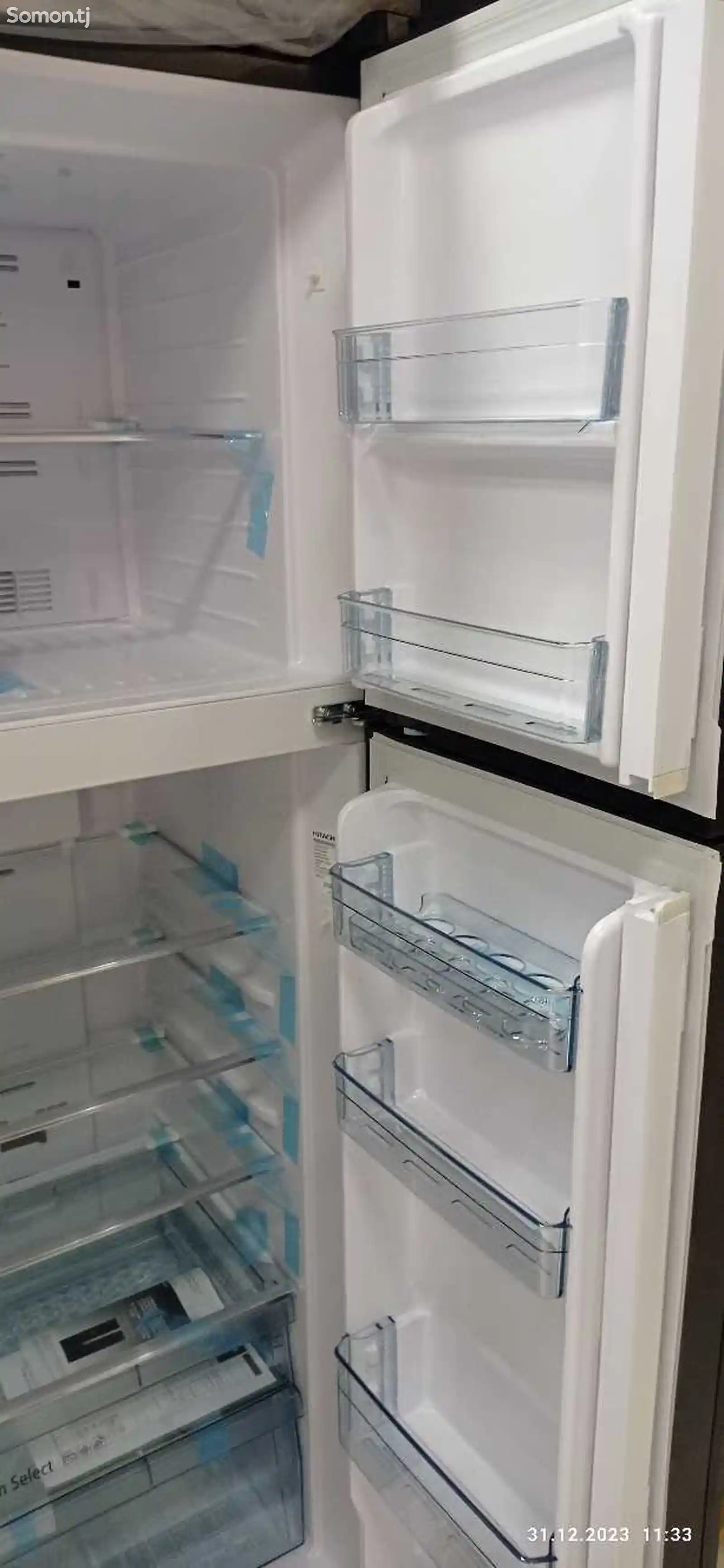 Холодильник Hitachi 800-4