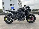 Мотоцикл Yamaha mt10-7