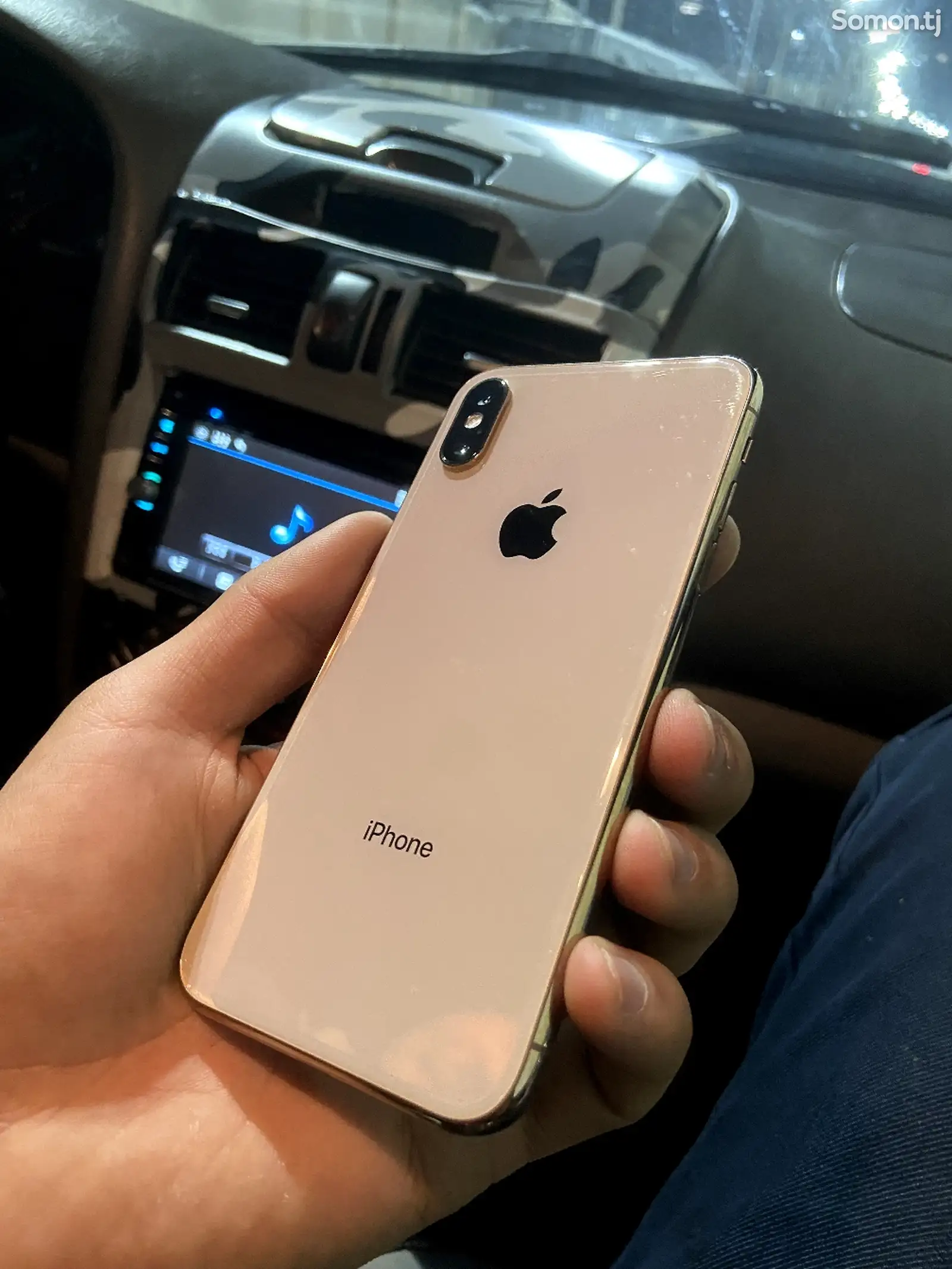 Apple iPhone Xs, 64 gb, Gold-1