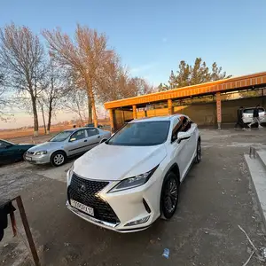 Lexus RX series, 2017