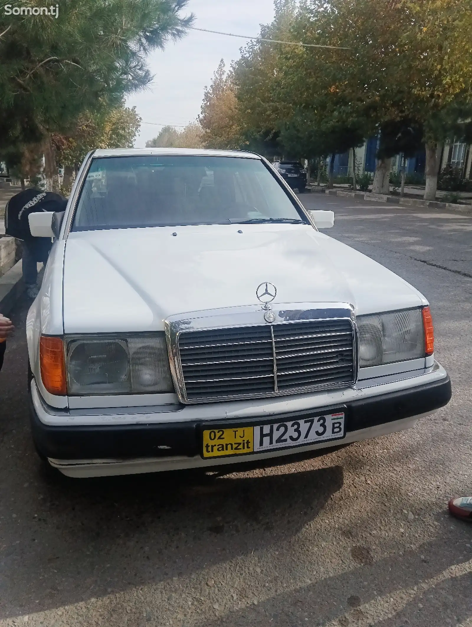 Mercedes-Benz W124, 1992-12