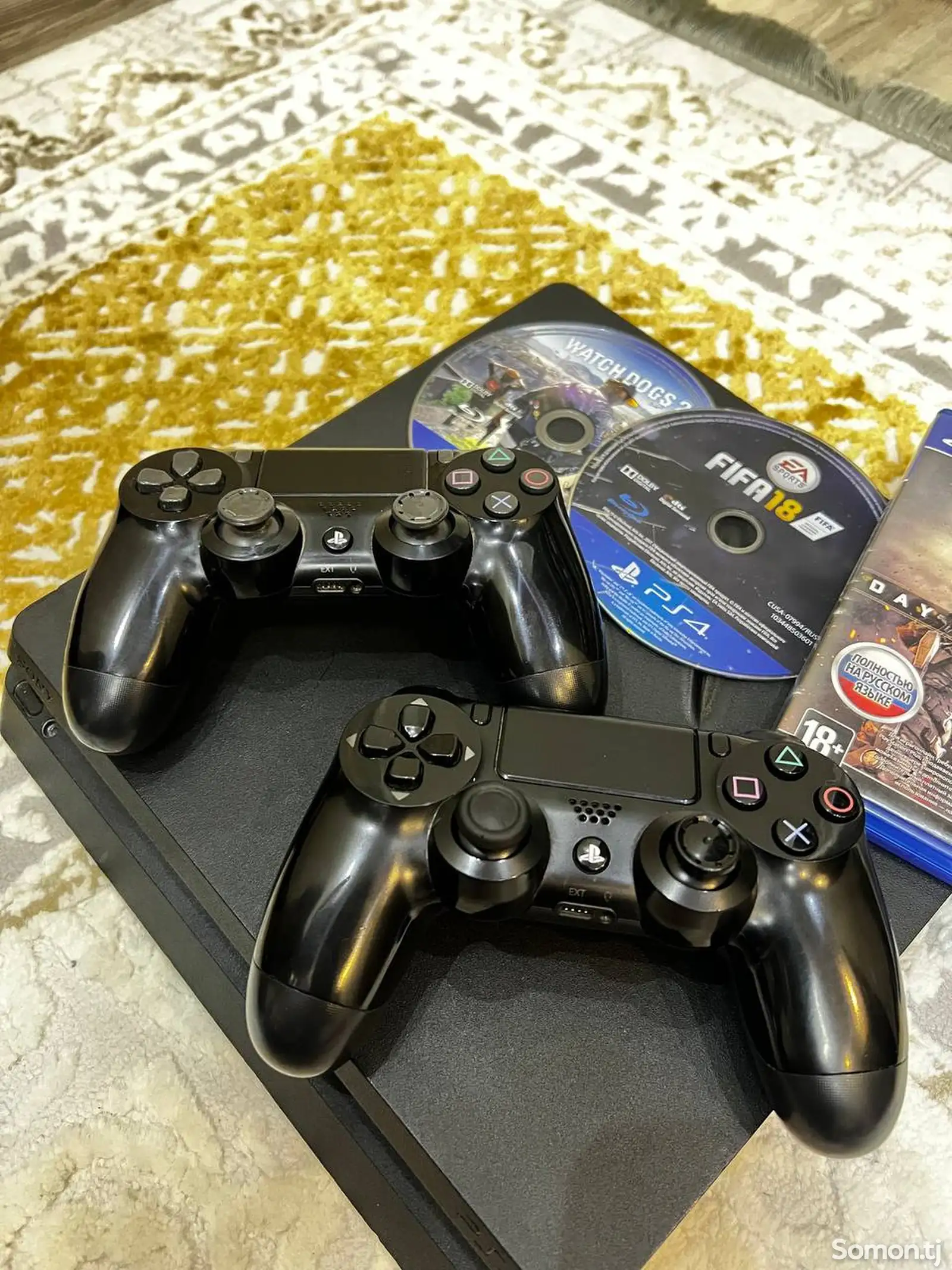 Игровая приставка Sony Playstation 4 Slim-1