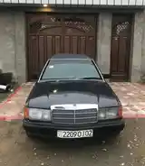 Mercedes-Benz W124, 1992-3