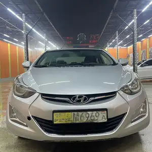 Hyundai Elantra, 2015