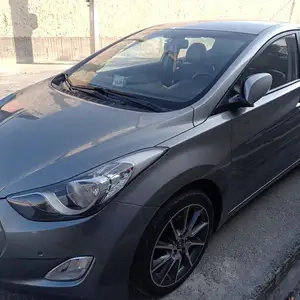 Hyundai Avante, 2012