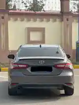 Toyota Camry, 2018-4