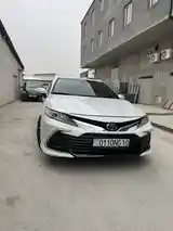 Toyota Camry, 2017-2