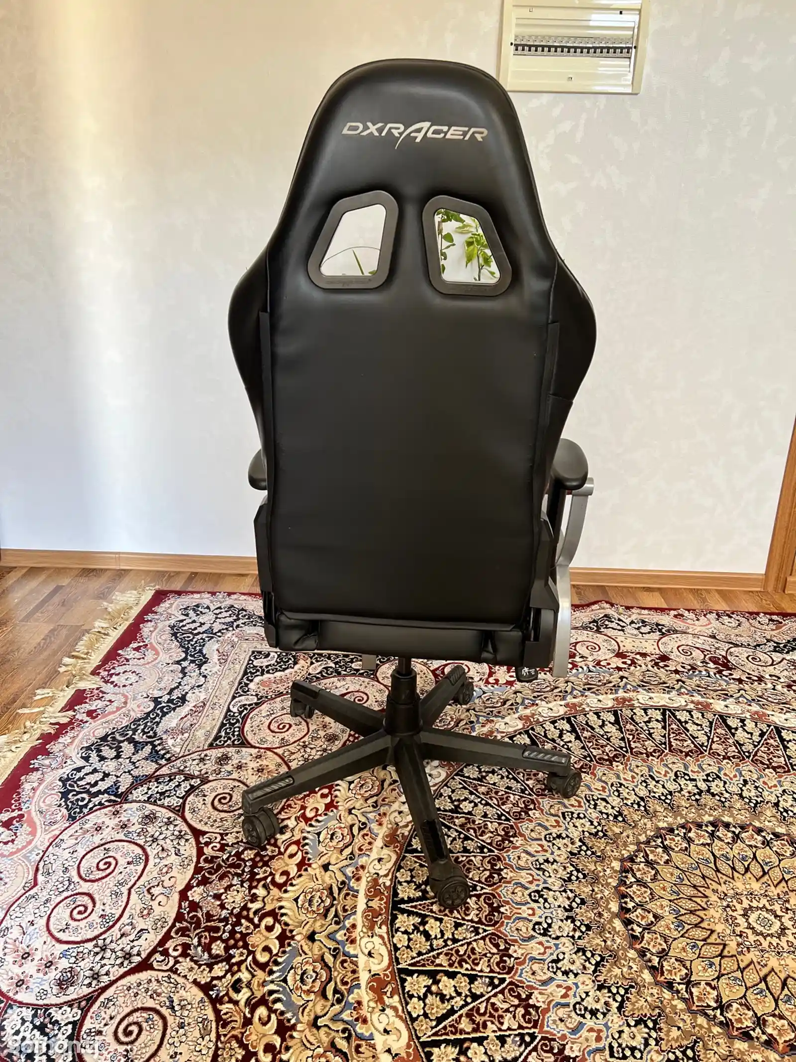 Кресло Dxracer-2