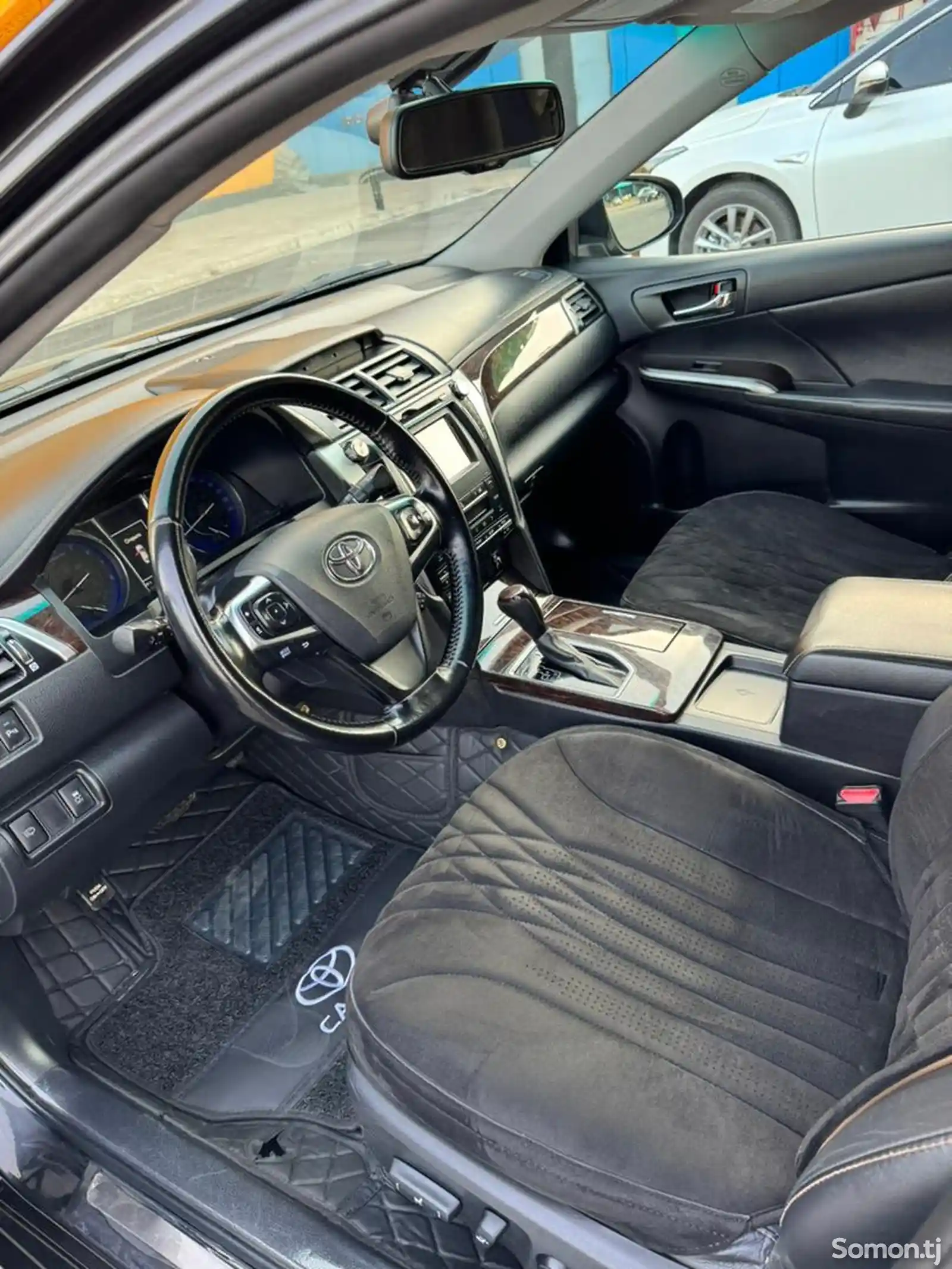 Toyota Camry, 2016-9