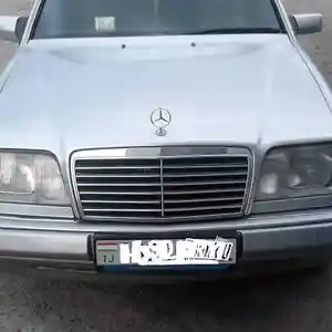 Mercedes-Benz W124, 1995