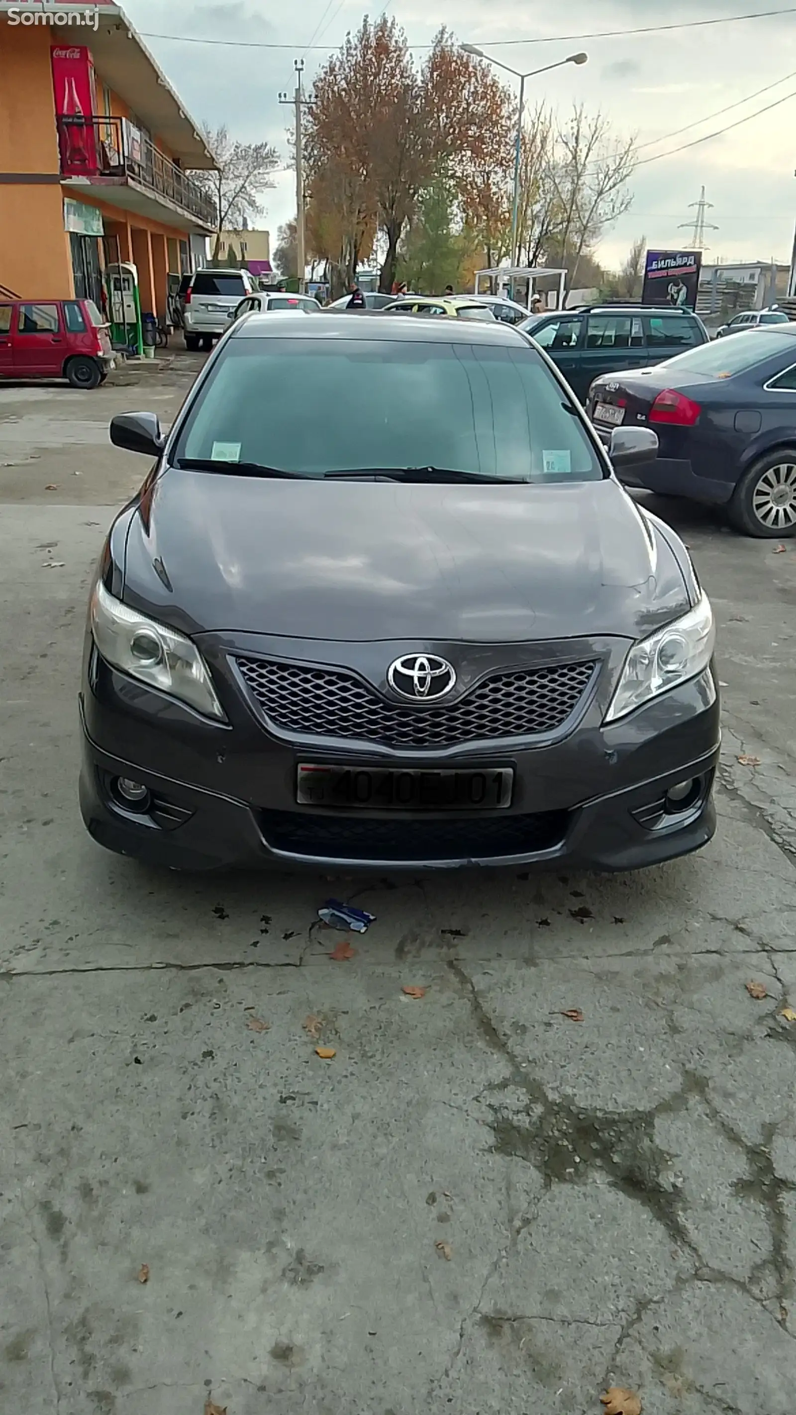 Toyota Camry, 2010-1