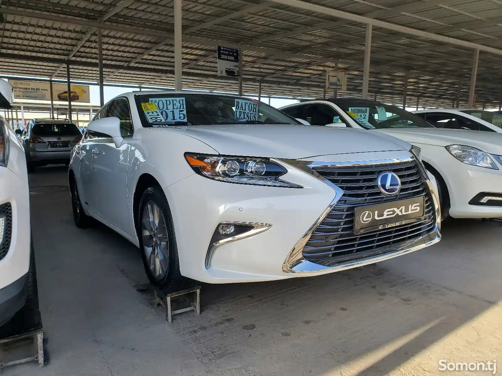 Lexus ES series, 2015-1