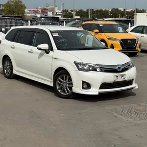 Toyota Fielder, 2014