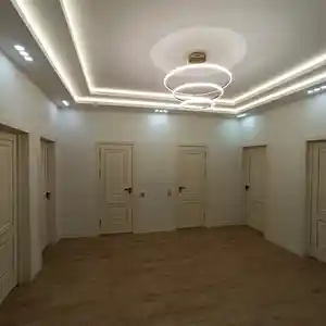 3-комн. квартира, 7 этаж, 133 м², Шоҳмансур Садбарг