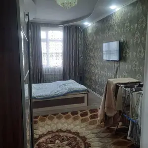 2-комн. квартира, 12 этаж, 80м², сино