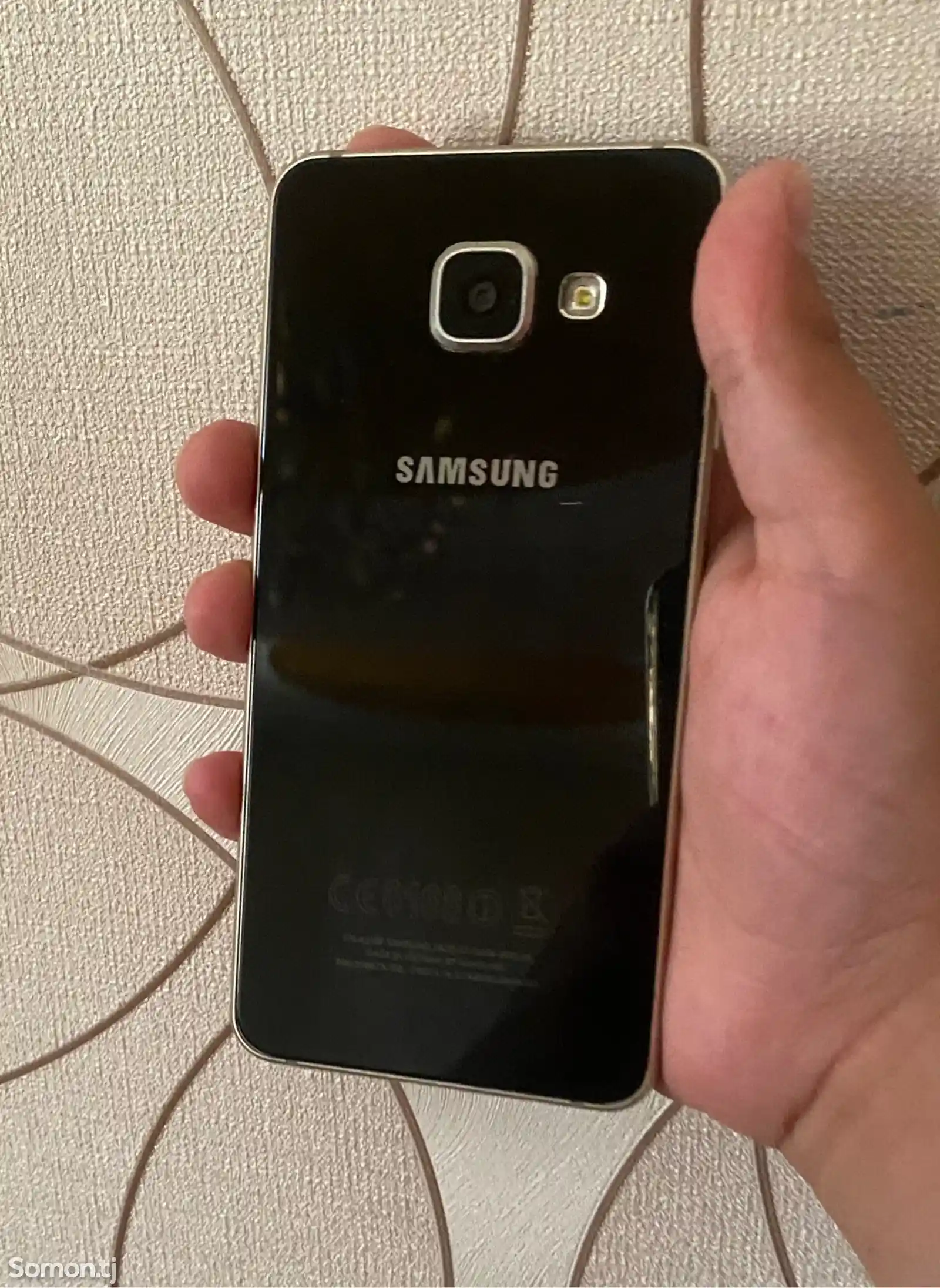 Samsung Galaxy A3-1