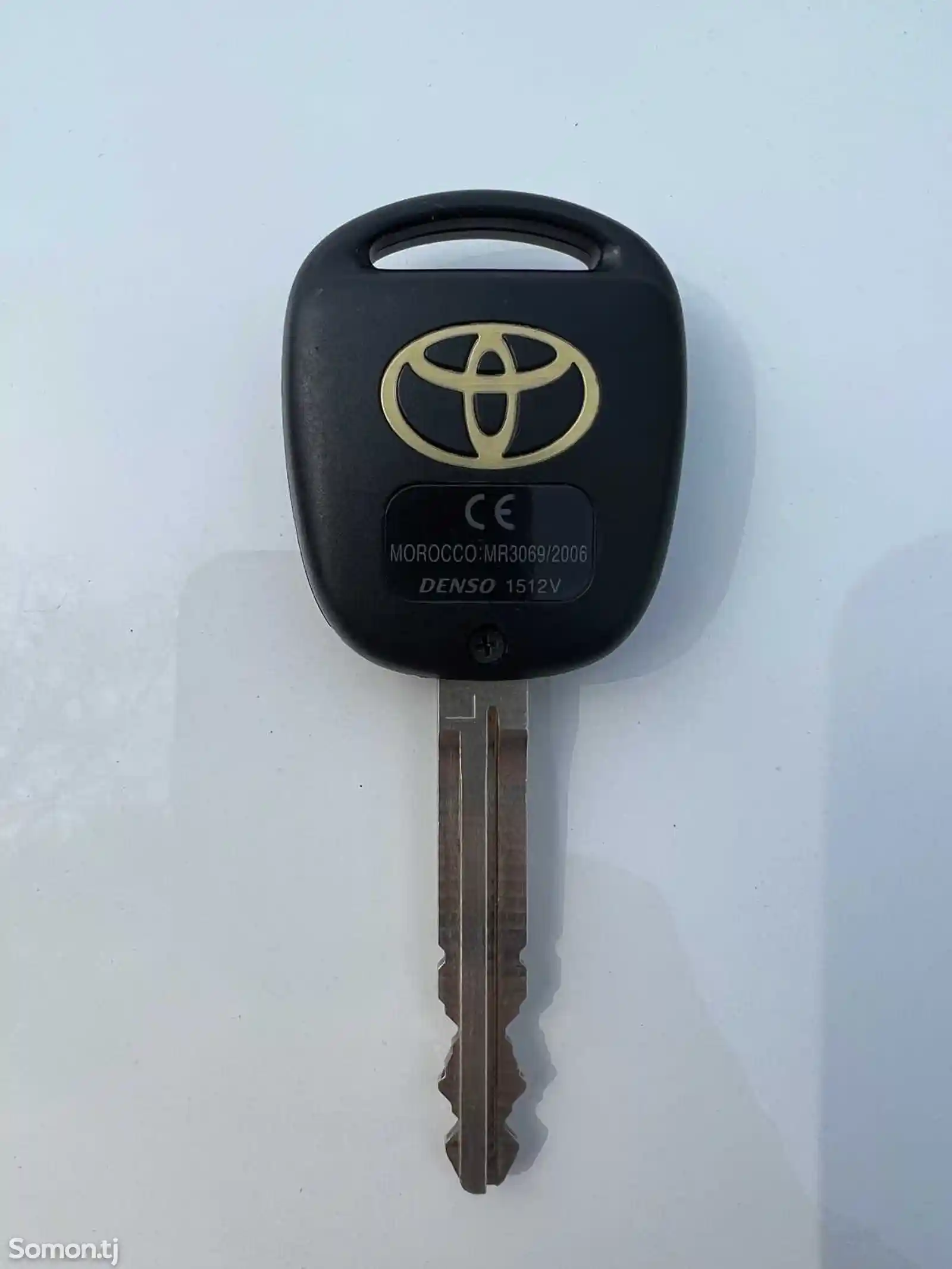 Ключи зажигания Toyota-2