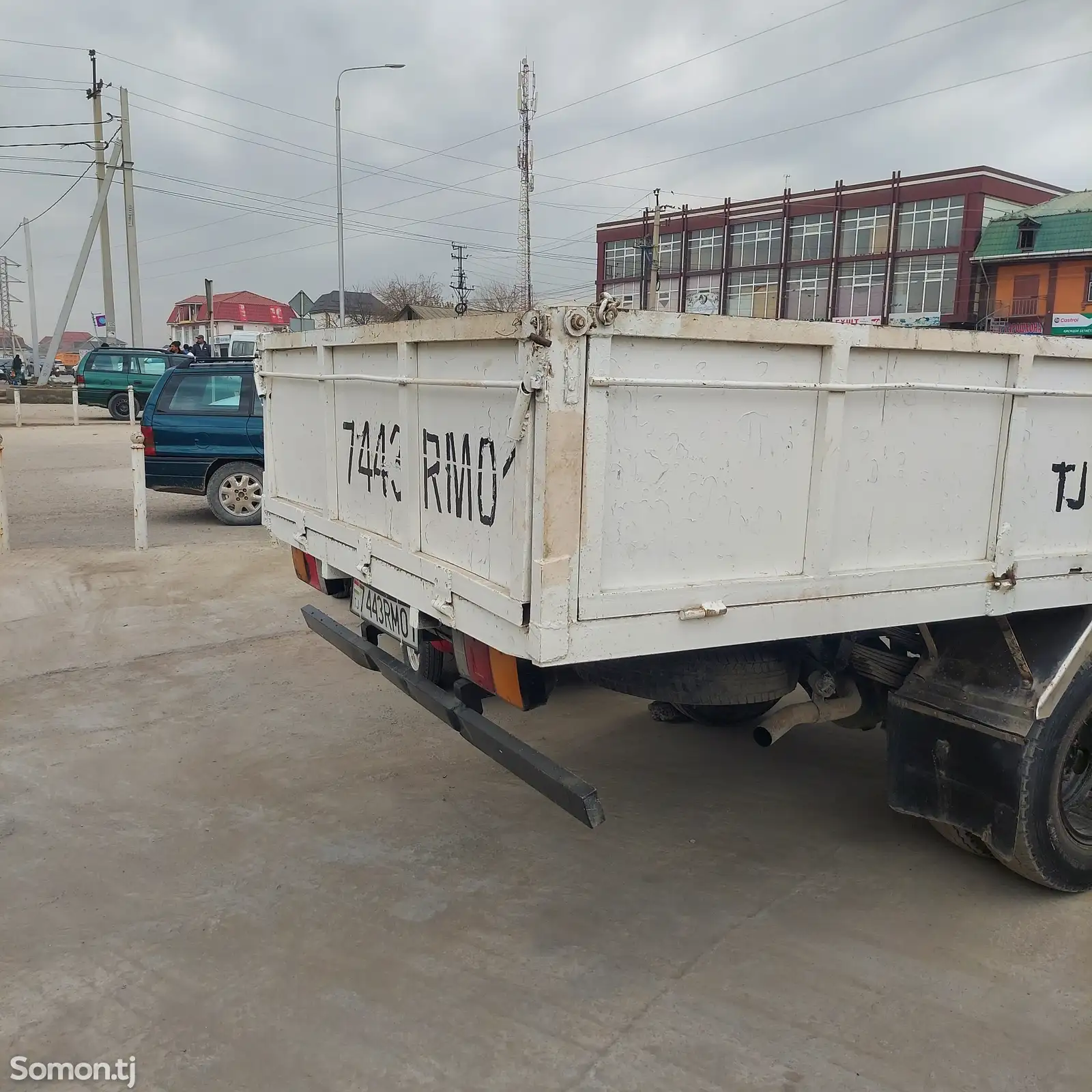 Бортовой автомобиль Mitsubishi Fuso Canter,2001