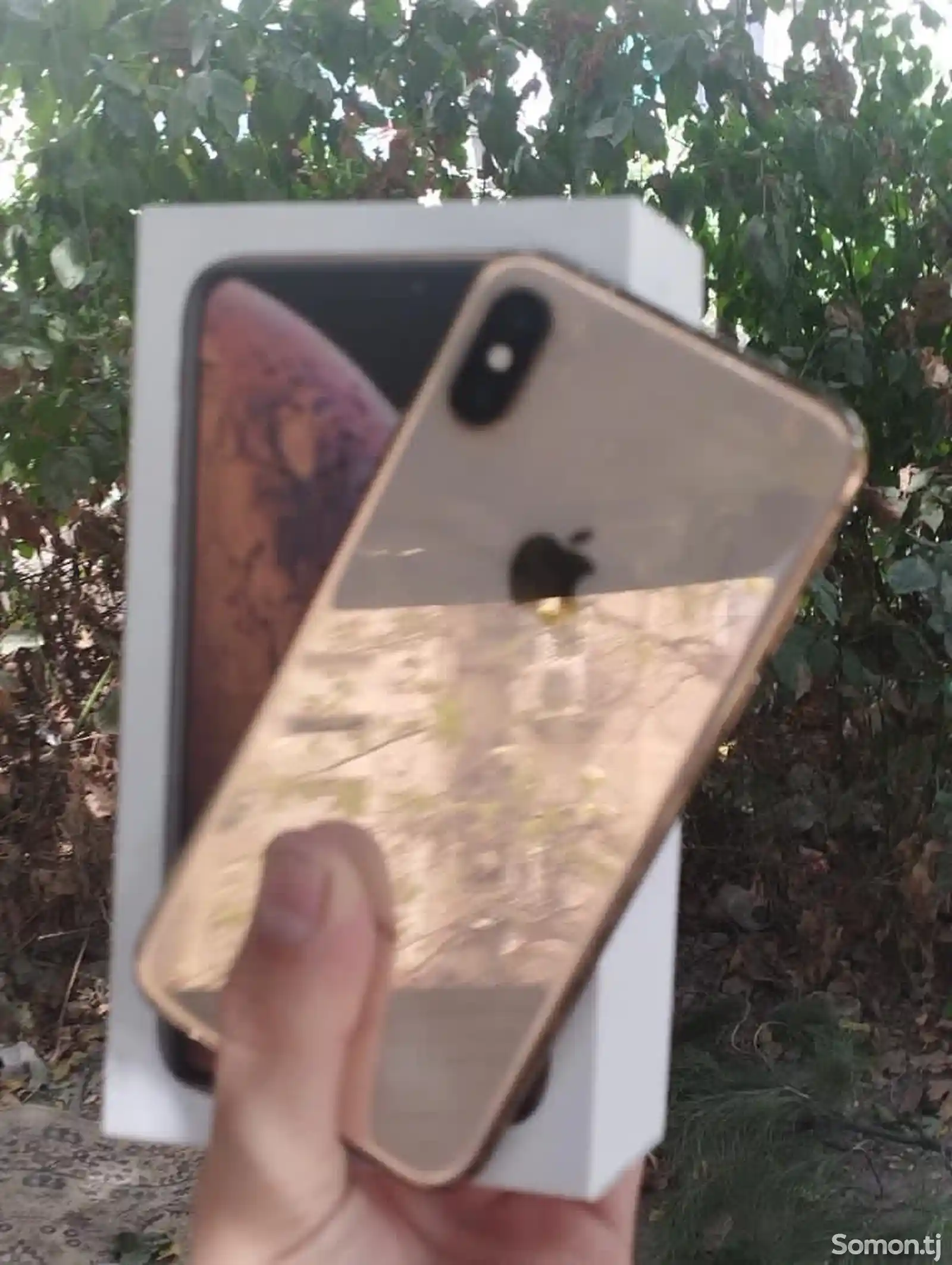 Apple iPhone Xs, 64 gb, Gold-1