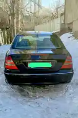 Mercedes-Benz E class, 2005-3