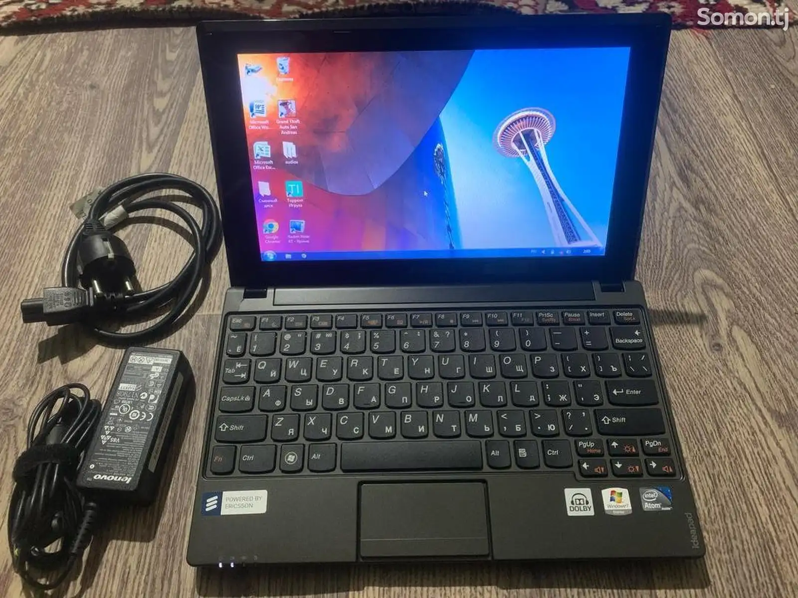 Ноутбук Lenovo-1