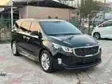 Kia Carnival, 2015-2