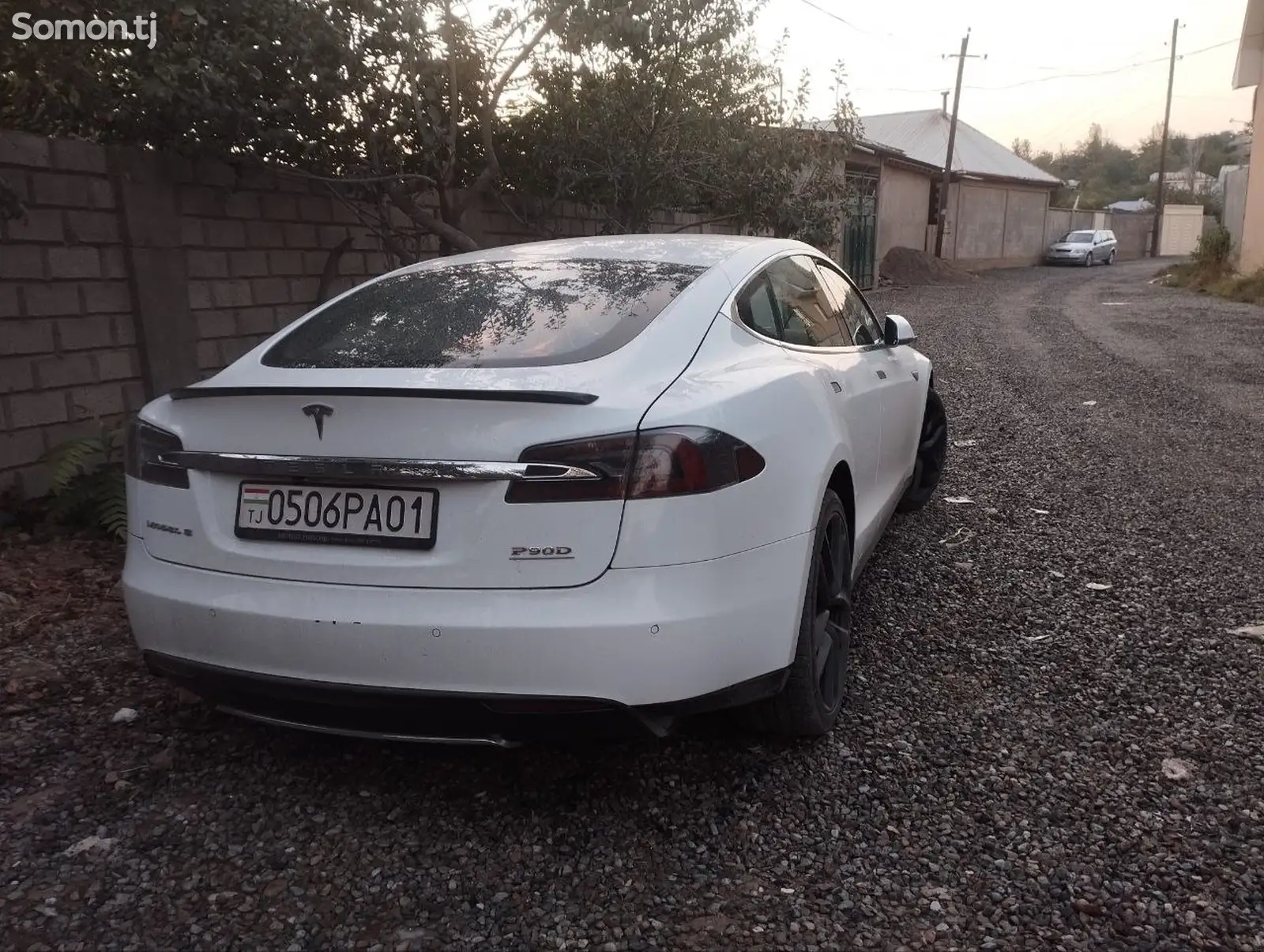 Tesla Model S, 2014-6