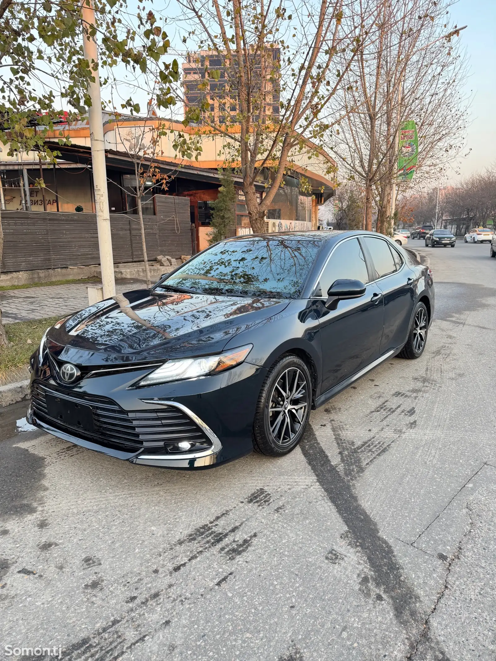 Toyota Camry, 2019-1